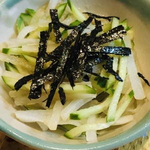 居酒屋の味!　大根ときゅうりのサラダ